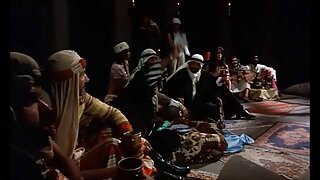 پتلی سنہرے بالوں وال ...